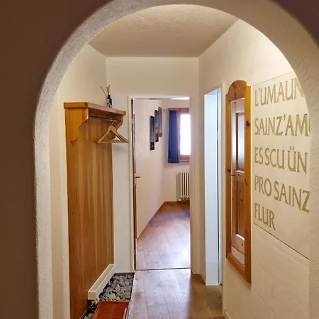 Chesa Bellaval, Haus Leivra 2 1 2-zimmerwohnung Appartement