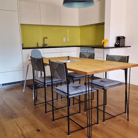 Chesa Bellaval, Haus Leivra 2 1 2-zimmerwohnung * Silvaplana